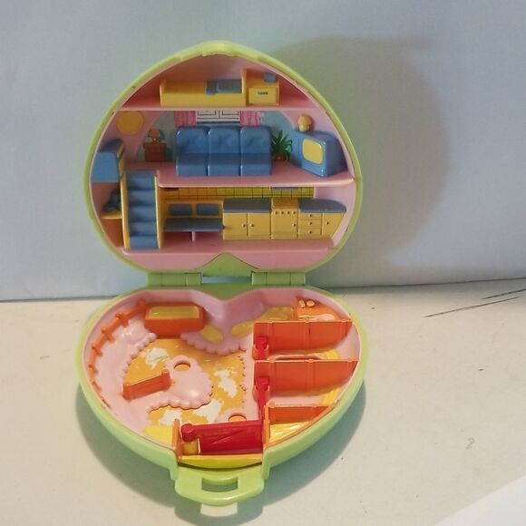 Vintage Polly Pocket - 1989 Bluebird - Picture 1 of 6